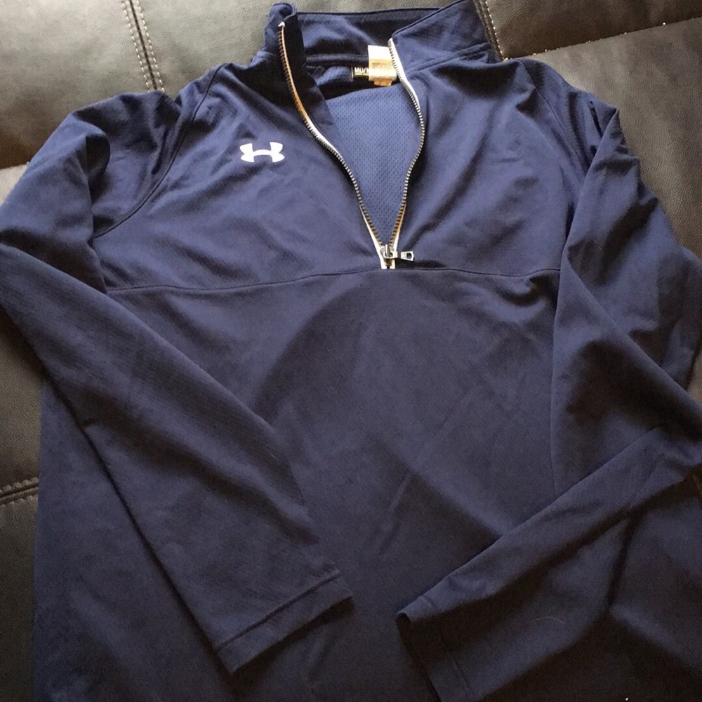 Under armor quarter zip, light weight
